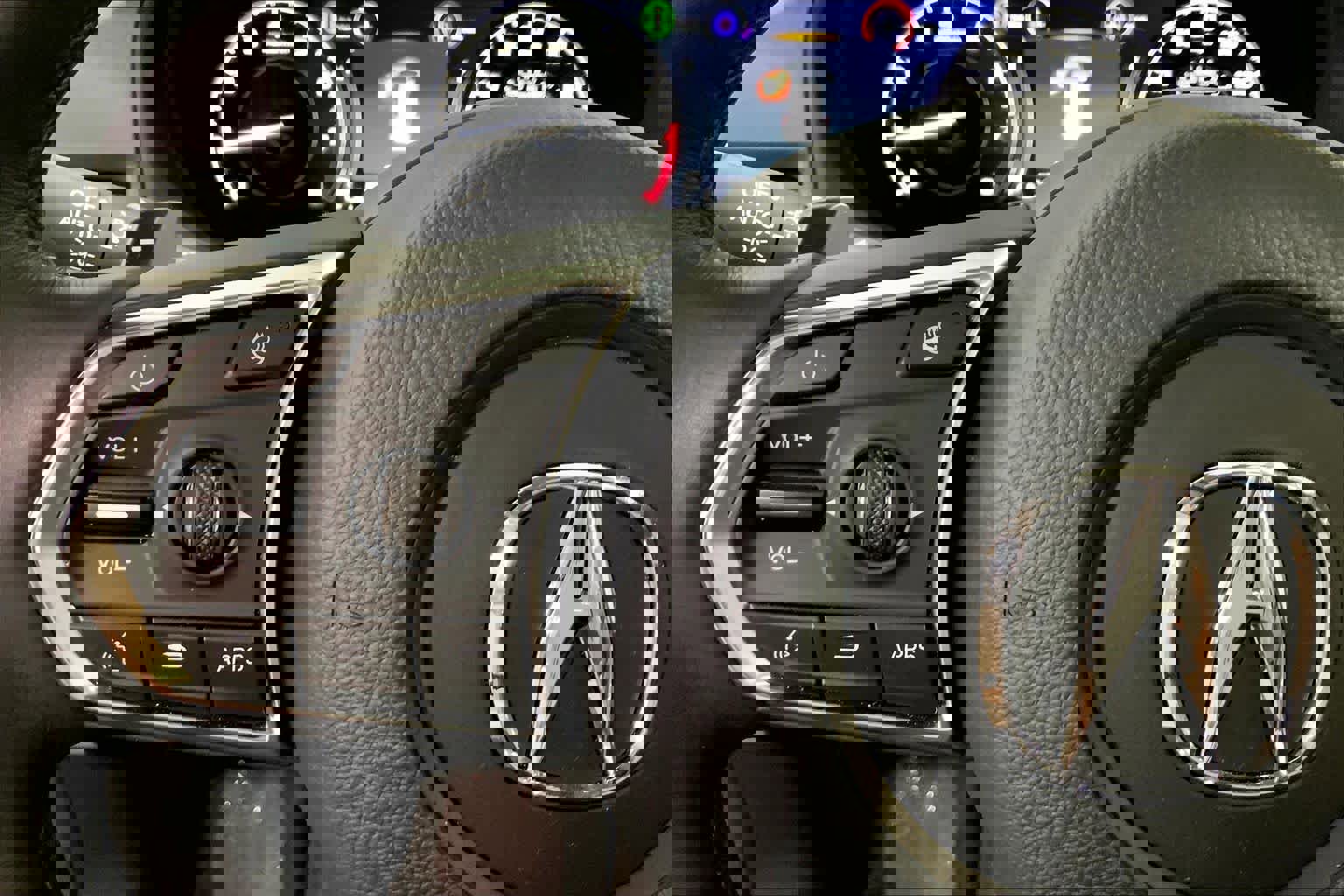 Used 2025 Acura RDX SH-AWD w/ Advance Package image 24