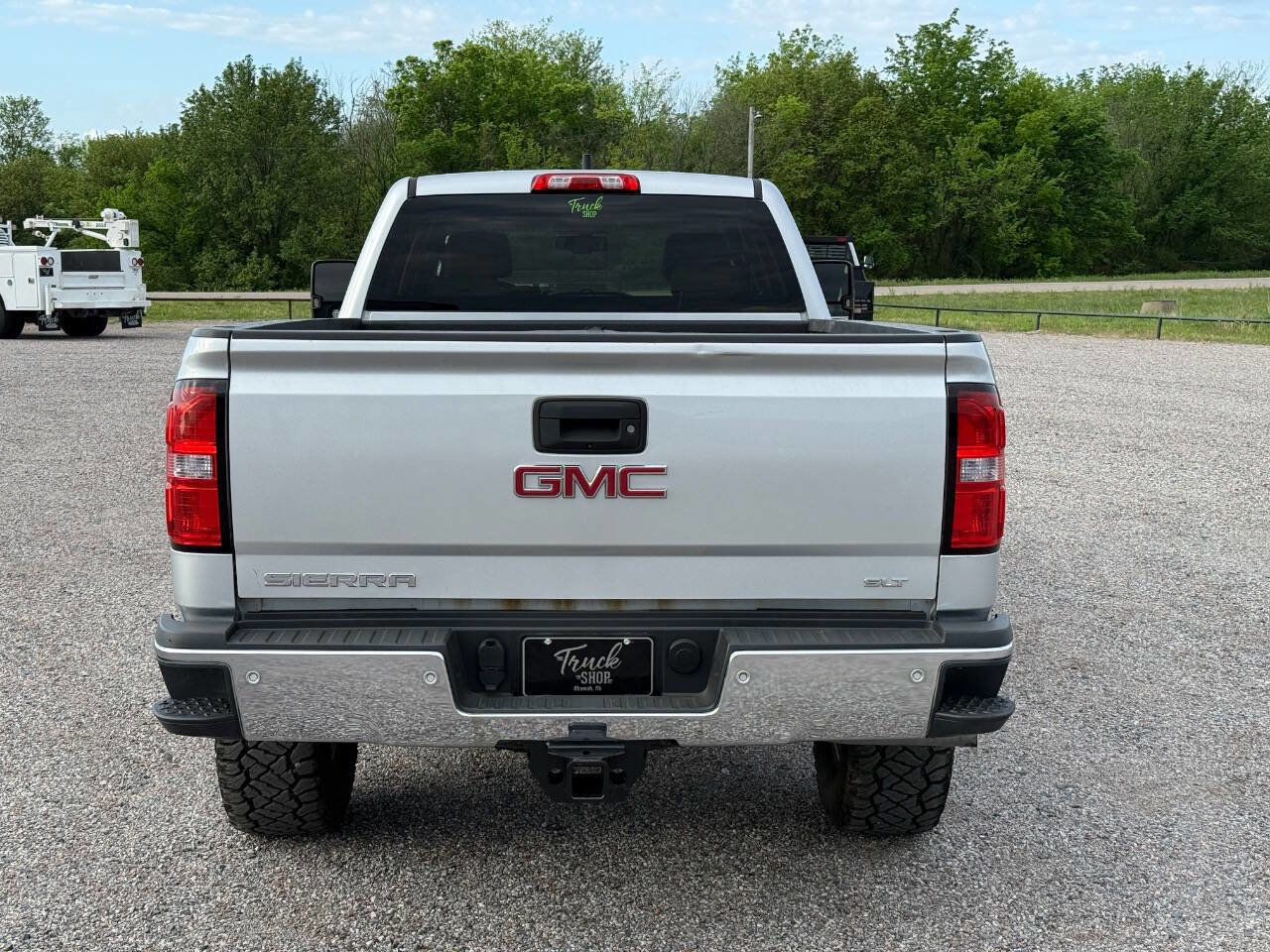 Used 2019 GMC Sierra 2500 SLT w/ Duramax Plus Package AWD/4WD image 6