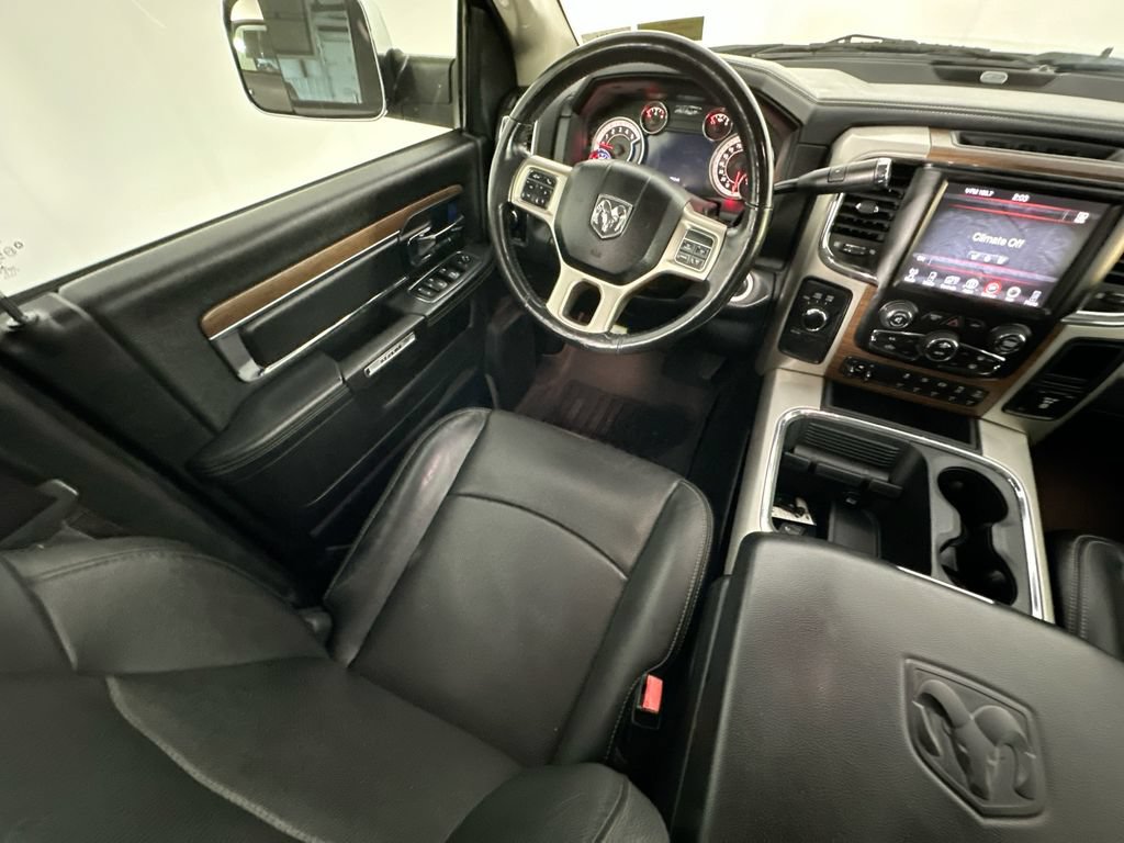 Used 2017 RAM 3500 Laramie w/ Snow Chief Group AWD/4WD image 9