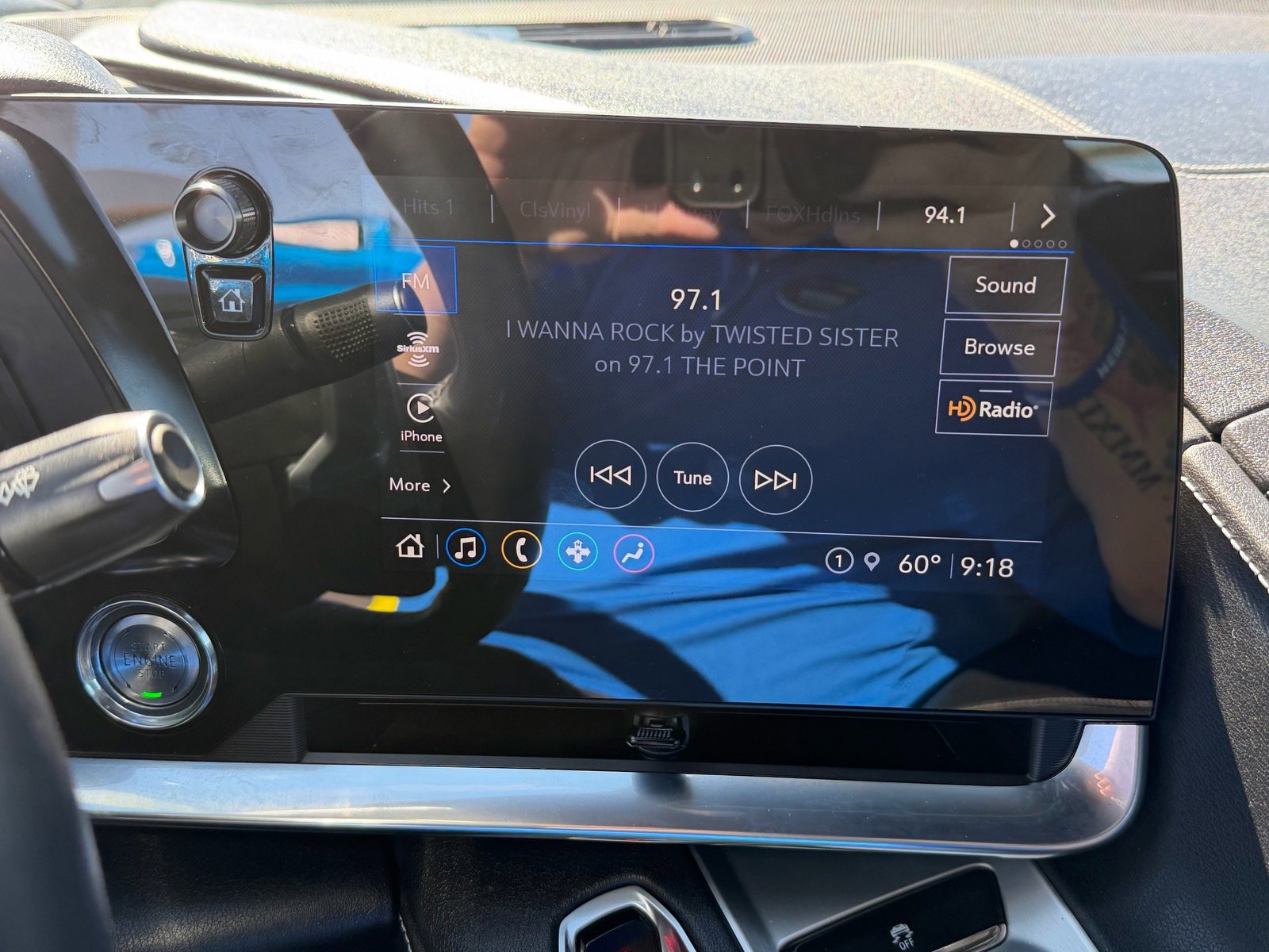 Used 2022 Chevrolet Corvette Stingray Coupe w/ 1LT image 10