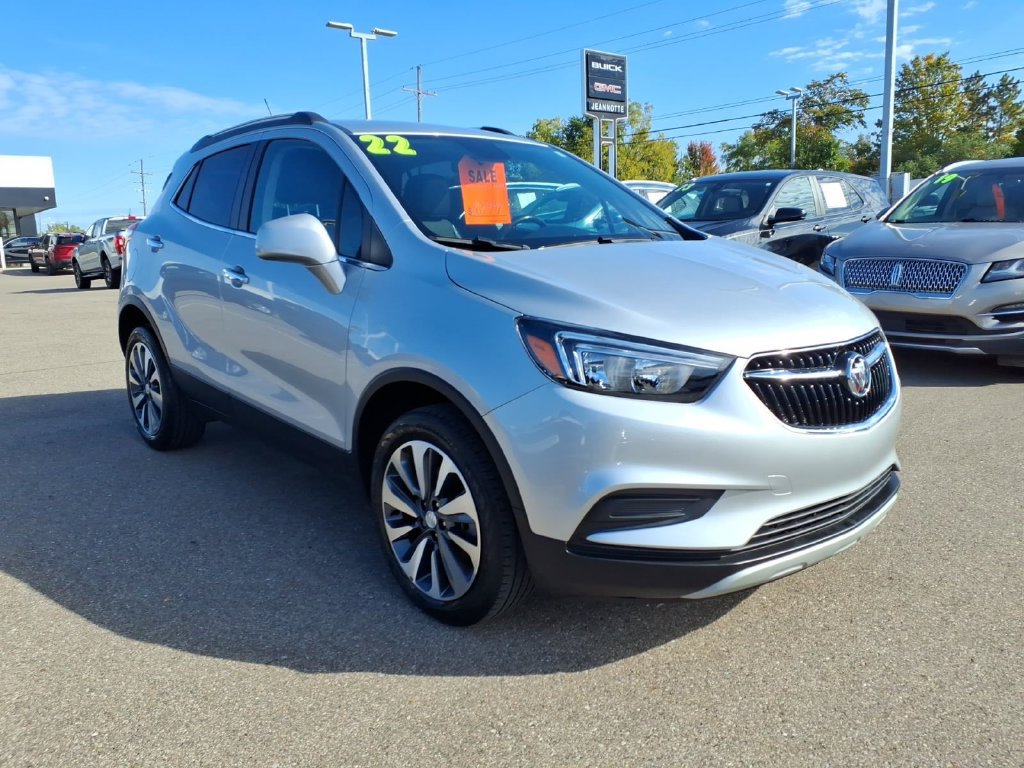 Certified 2022 Buick Encore Preferred w/ Safety Package AWD/4WD image 3
