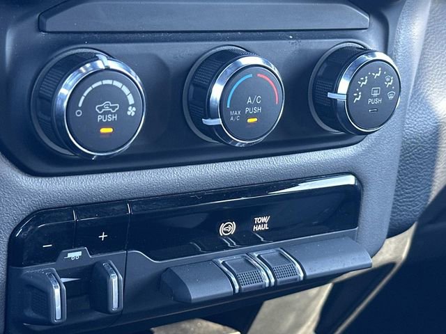 Used 2024 RAM 2500 Big Horn image 28