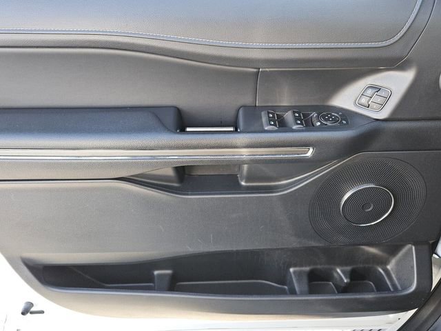 Used 2024 Ford Expedition XLT image 26