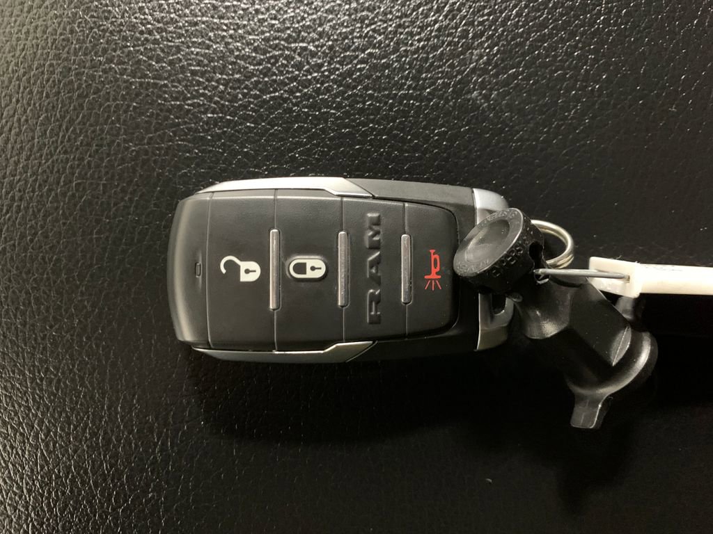 Used 2020 RAM 1500 Big Horn image 34