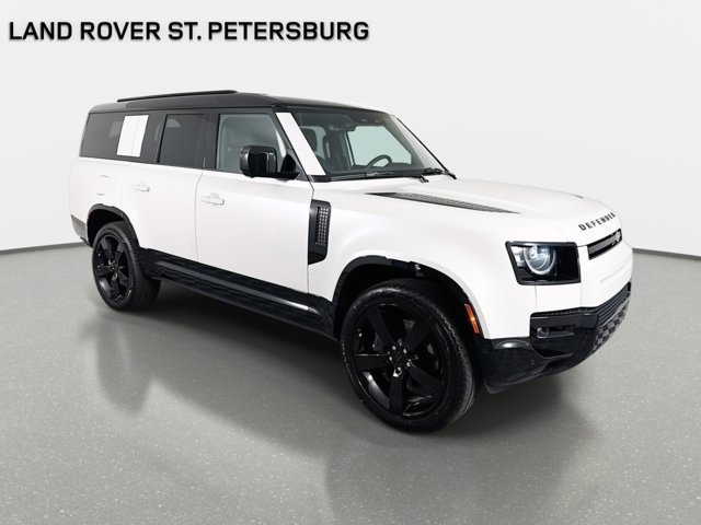 New 2026 Land Rover Defender 130 X-Dynamic SE image 3