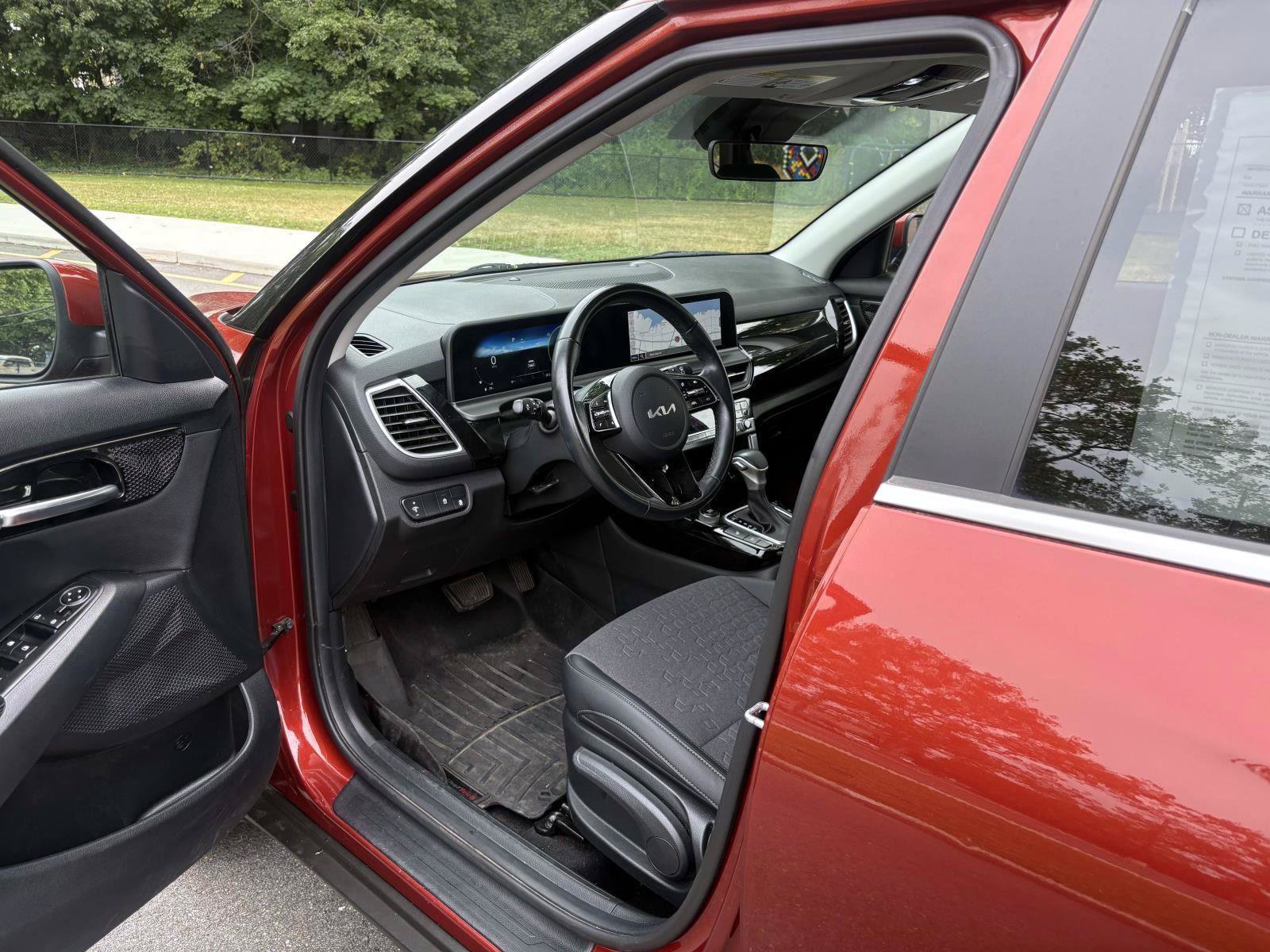 Certified 2024 Kia Seltos S AWD/4WD image 12