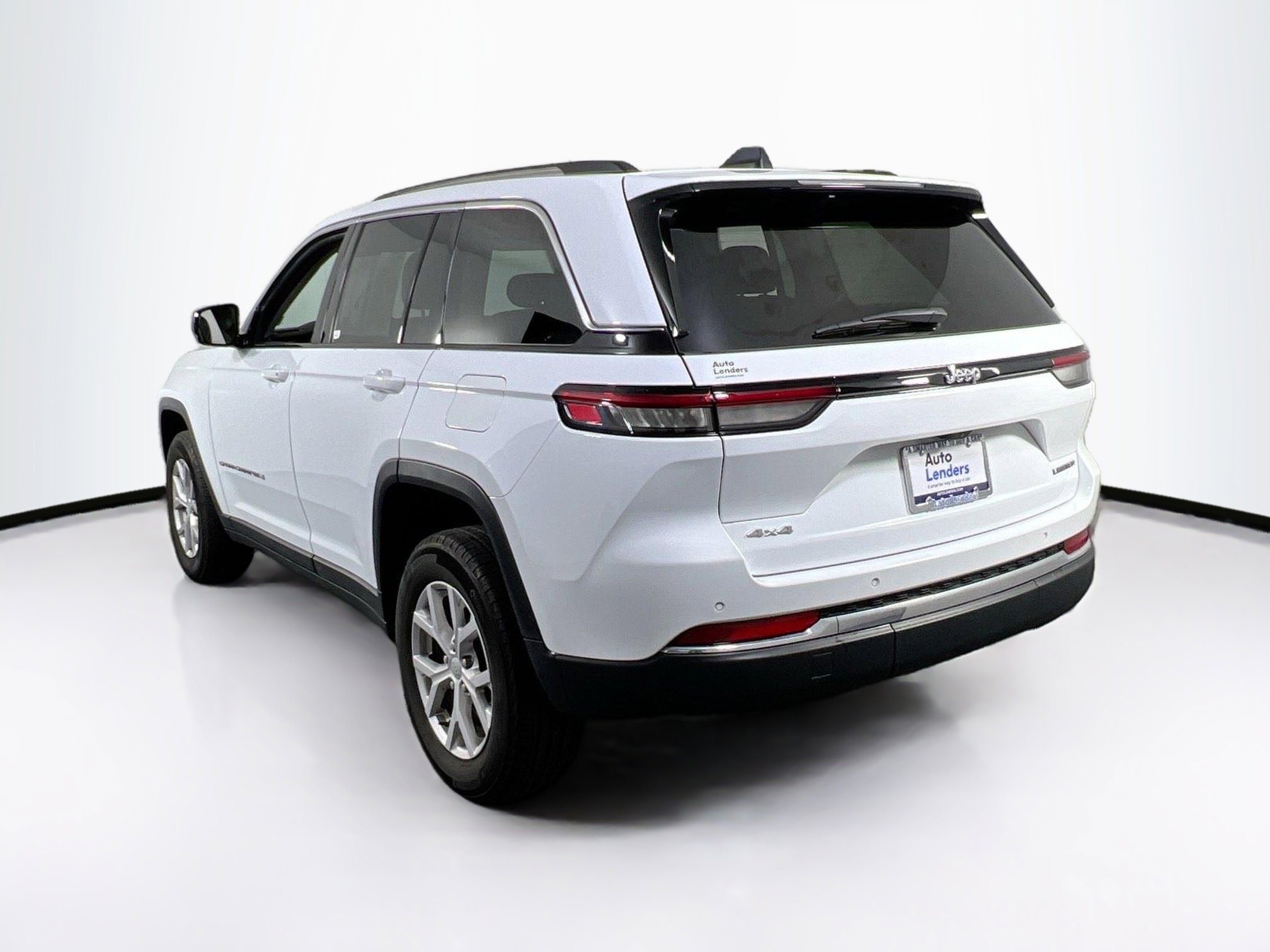 Used 2022 Jeep Grand Cherokee Limited AWD/4WD image 7