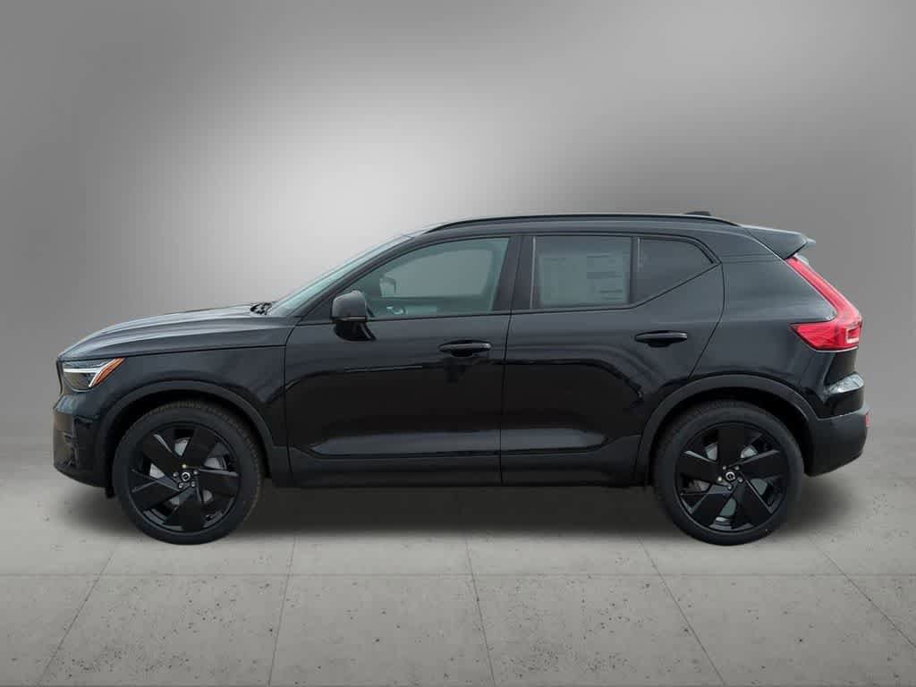 New 2026 Volvo XC40 B5 Ultra w/ Protection Package Premier AWD/4WD image 3