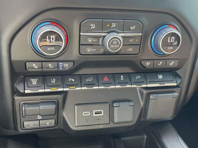 Used 2023 Chevrolet Silverado 3500 High Country w/ LPO, Hitch Package image 23