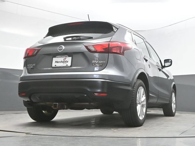 Used 2017 Nissan Rogue Sport SV w/ SV All-Weather Package AWD/4WD image 46