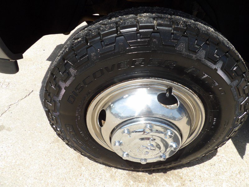 Used 1999 Dodge Ram 3500 Truck SLT image 25