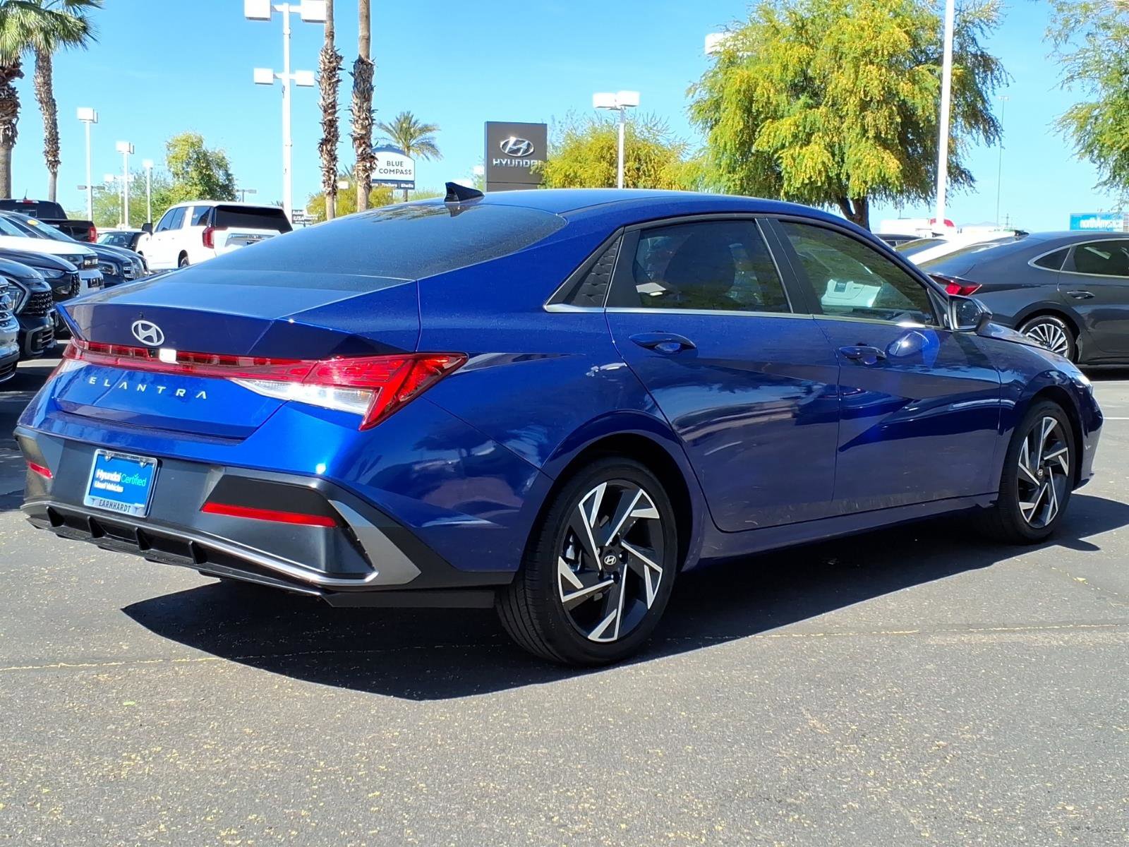 Certified 2025 Hyundai Elantra SEL image 5