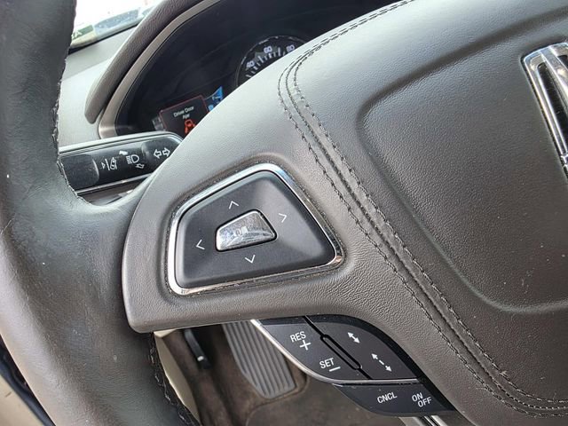 Used 2019 Lincoln MKZ Reserve w/ Reserve Plus Package image 13