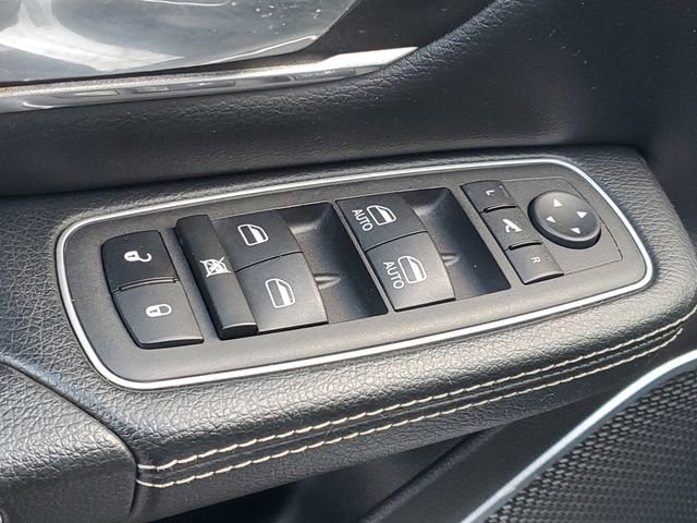 Used 2023 RAM 1500 Laramie image 16