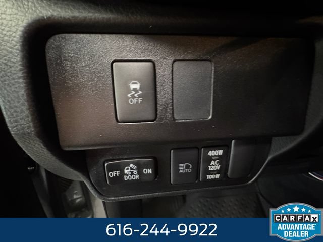 Used 2021 Toyota Tacoma TRD Off-Road w/ Technology Package AWD/4WD image 22