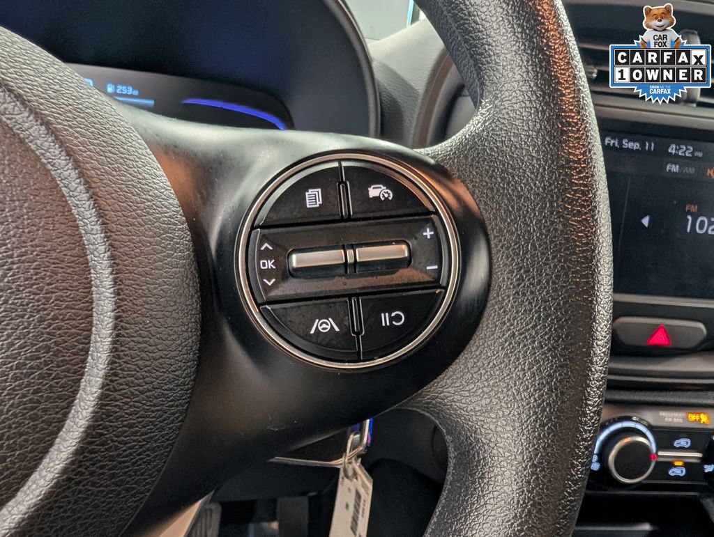 Certified 2025 Kia Soul LX FWD image 18