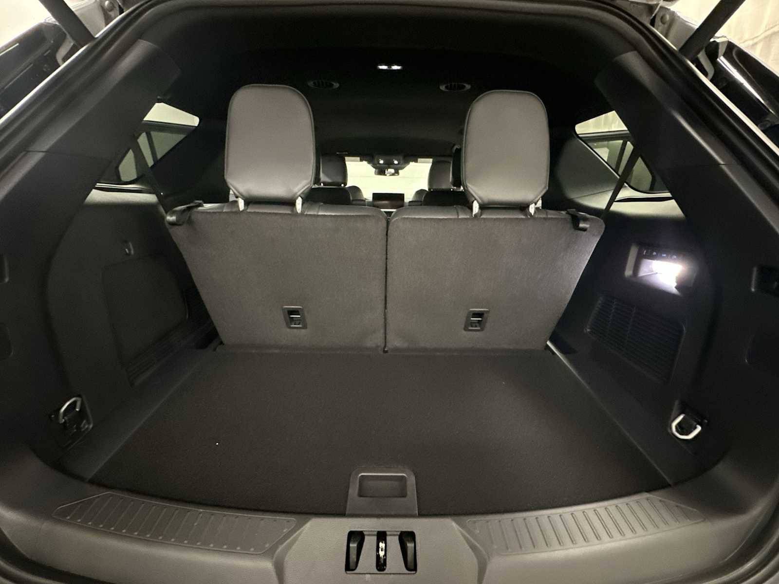 New 2026 Ford Explorer Tremor w/ Tremor Convenience Package AWD/4WD image 43