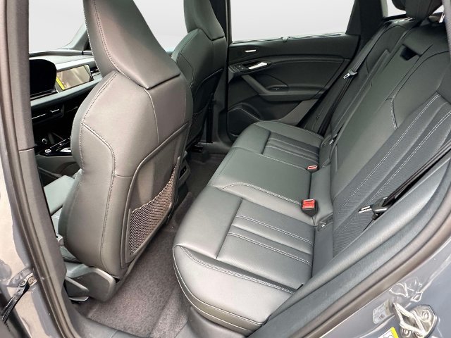 New 2027 Audi Q6 e-tron Premium Plus AWD/4WD image 5