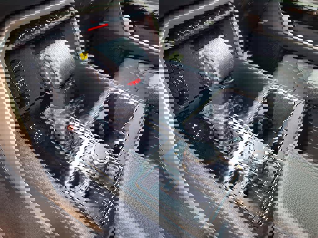 Used 2023 Toyota Tundra Limited w/ TRD Off-Road Package image 16