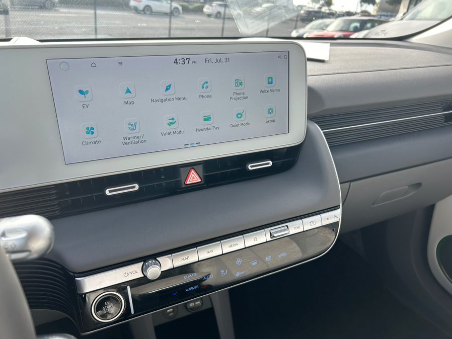 Used 2024 Hyundai Ioniq 5 Limited AWD/4WD image 24