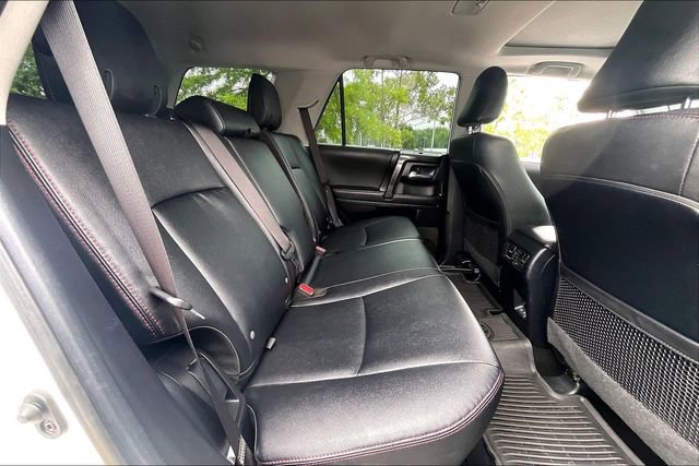 Used 2023 Toyota 4Runner TRD Off-Road Premium w/ Moonroof Package AWD/4WD image 27