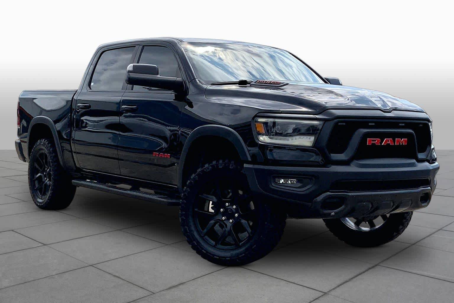 Used 2020 RAM 1500 Rebel w/ Rebel Level 1 Equipment Group RWD image 2