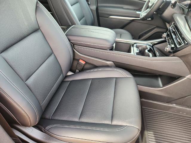 New 2026 Chevrolet Traverse LT w/ Driver Confidence Package FWD image 10