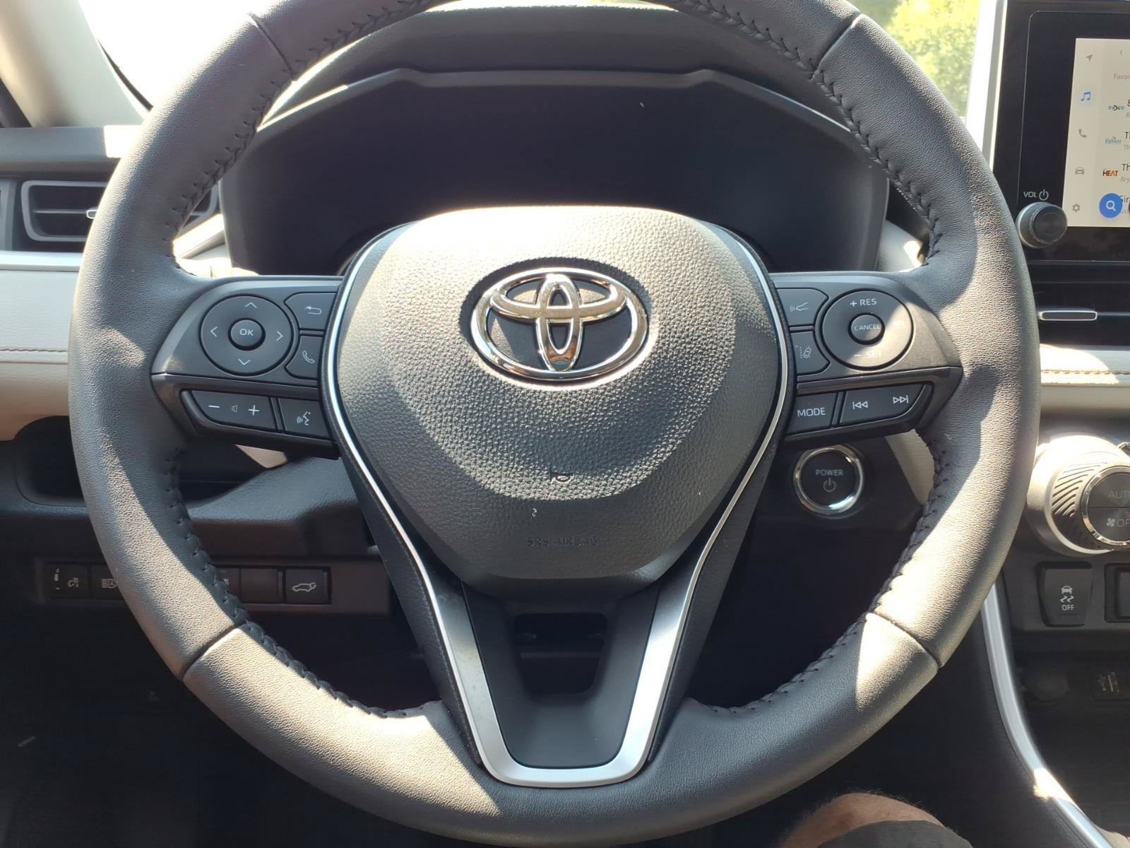Used 2025 Toyota RAV4 XLE Premium w/ Weather Package AWD/4WD image 27