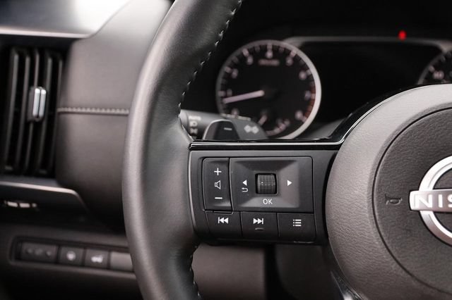 Certified 2025 Nissan Pathfinder SL AWD/4WD image 13