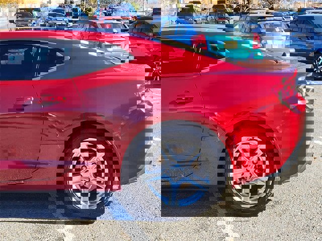 Used 2018 Chevrolet Camaro LT image 6