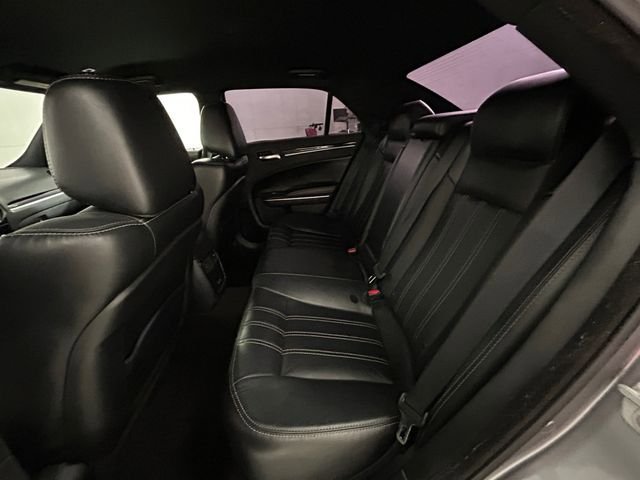 Used 2017 Chrysler 300 S RWD image 19