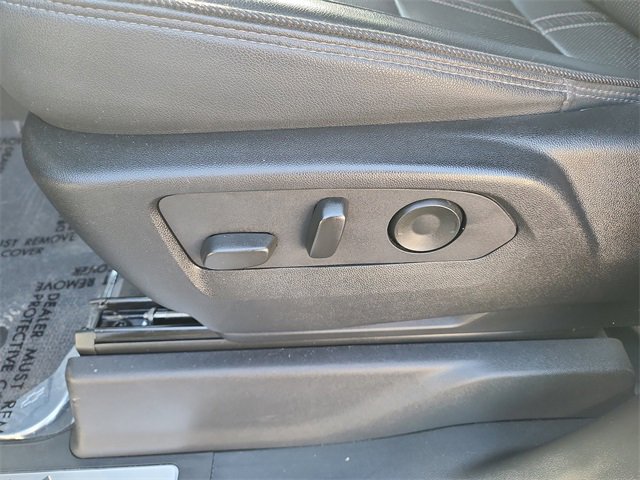 Certified 2024 Chevrolet Silverado 1500 High Country w/ Technology Package image 18