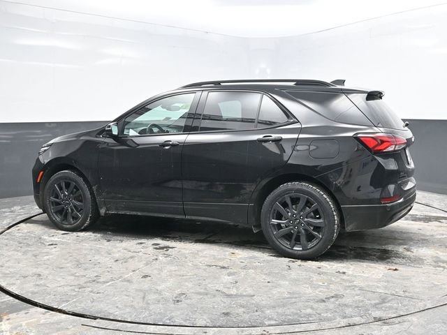 Used 2022 Chevrolet Equinox RS w/ RS Leather Package image 4