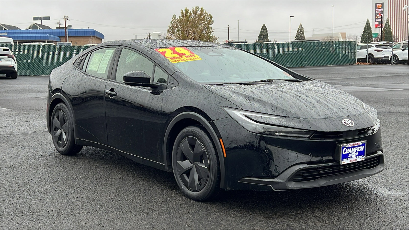 Used 2024 Toyota Prius LE image 3