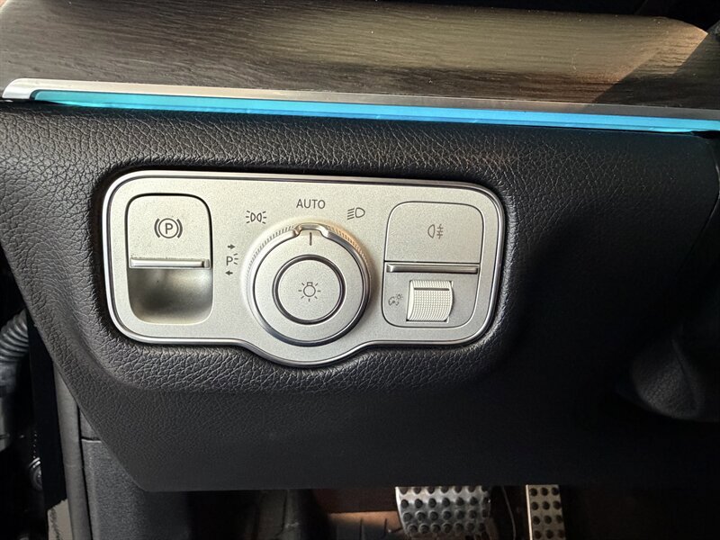 Used 2020 Mercedes-Benz GLS 580 4MATIC image 15