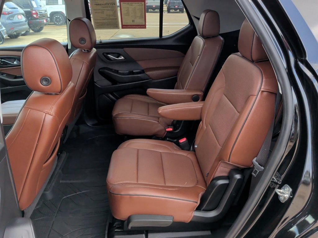 Used 2021 Chevrolet Traverse High Country w/ LPO, Floor Liner Package AWD/4WD image 39