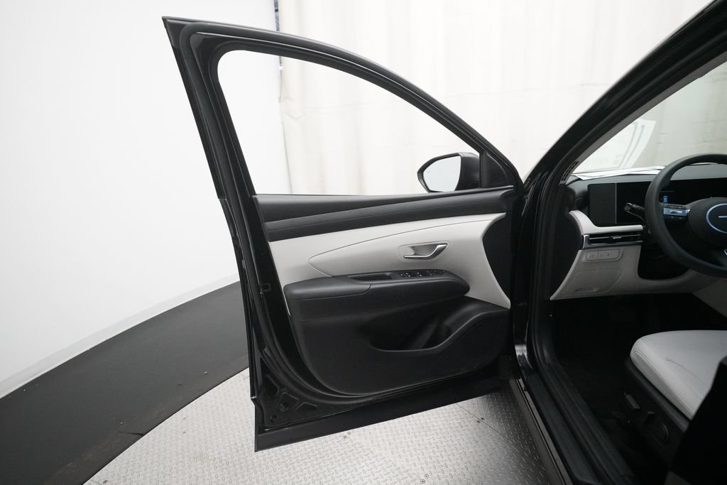 Used 2026 Hyundai Tucson SEL AWD/4WD image 28