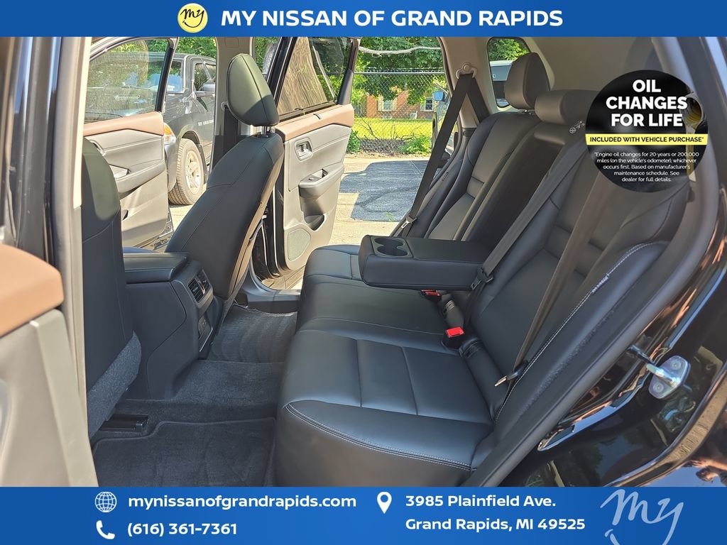 Used 2023 Nissan Rogue SL w/ SL Premium Package AWD/4WD image 28