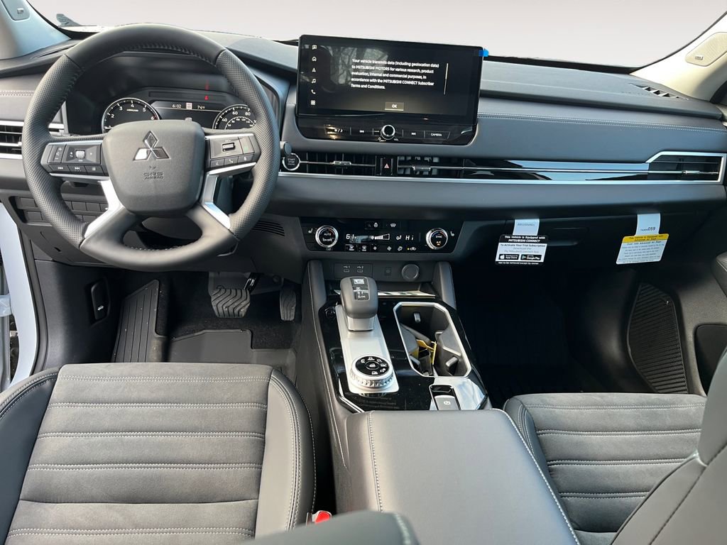 New 2026 Mitsubishi Outlander Trail Edition image 10