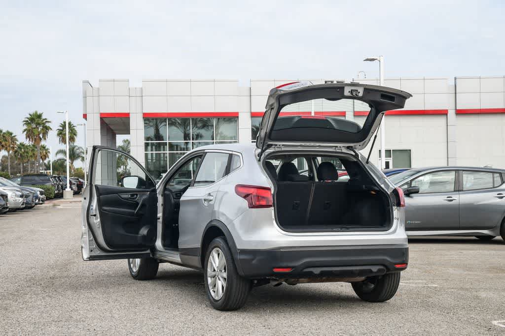 Used 2019 Nissan Rogue Sport S w/ Appearance Package FWD image 25