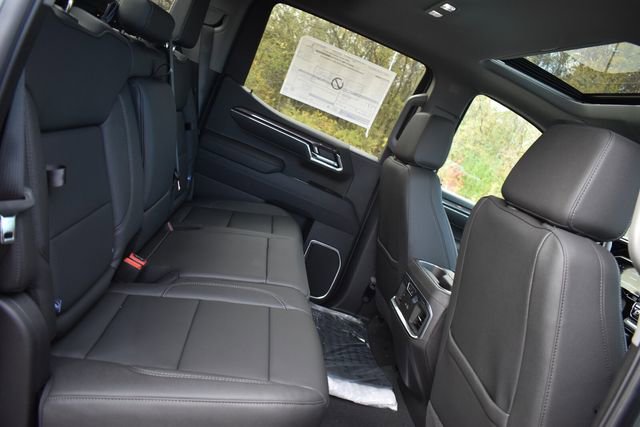 New 2026 Chevrolet Silverado 1500 LTZ w/ LTZ Premium Package image 19