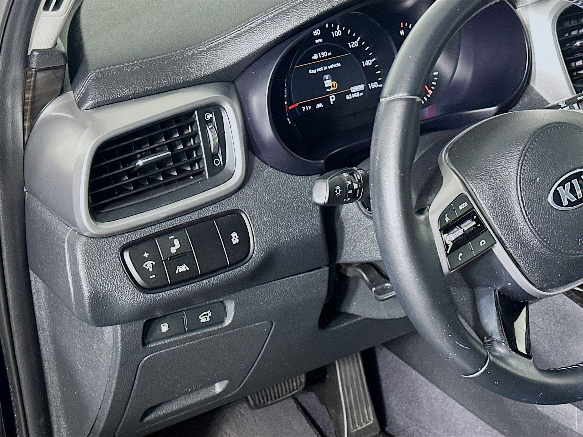 Used 2020 Kia Sorento EX FWD image 17