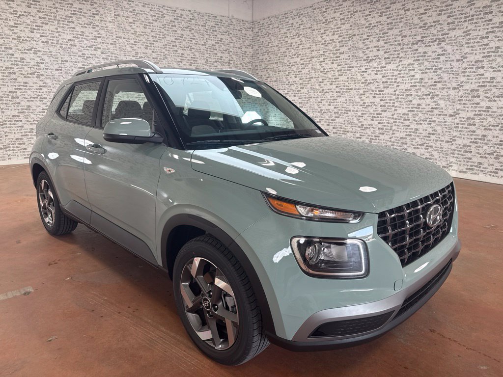 New 2026 Hyundai Venue SEL FWD image 1