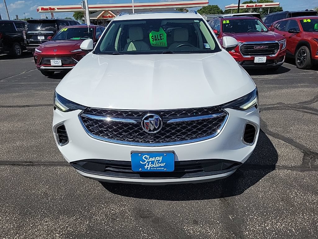 Used 2021 Buick Envision Avenir AWD/4WD image 2