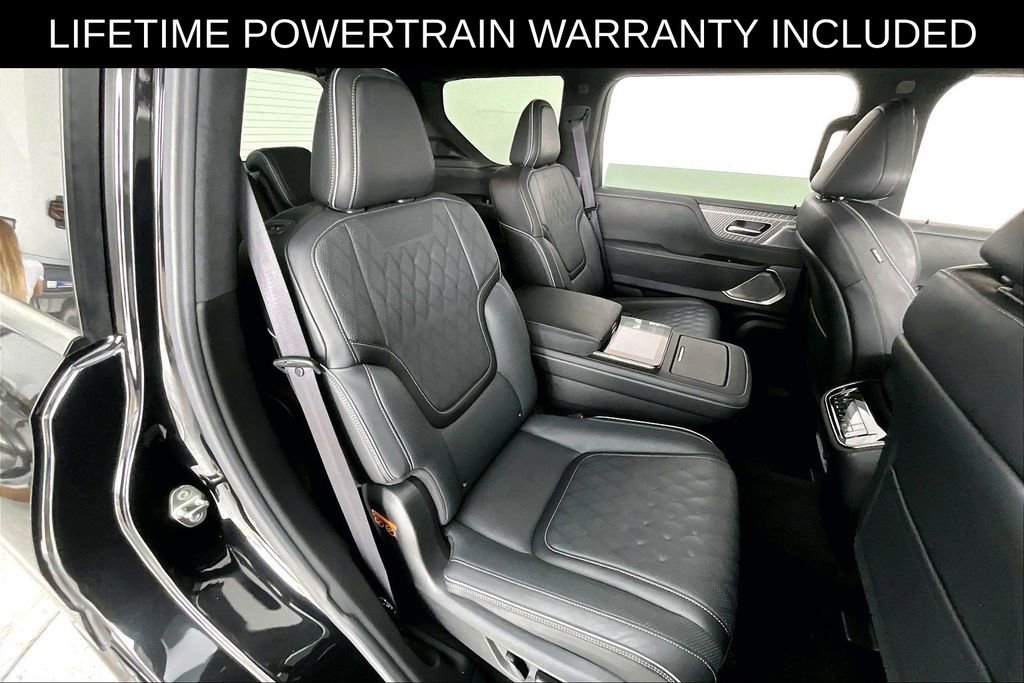 Certified 2025 INFINITI QX80 Autograph image 36