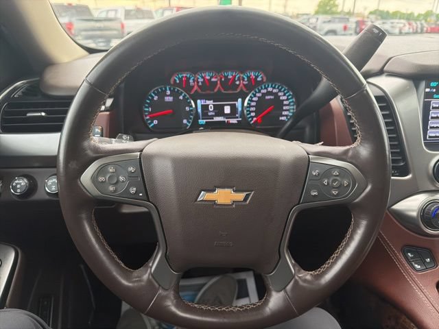 Used 2019 Chevrolet Suburban Premier AWD/4WD image 19