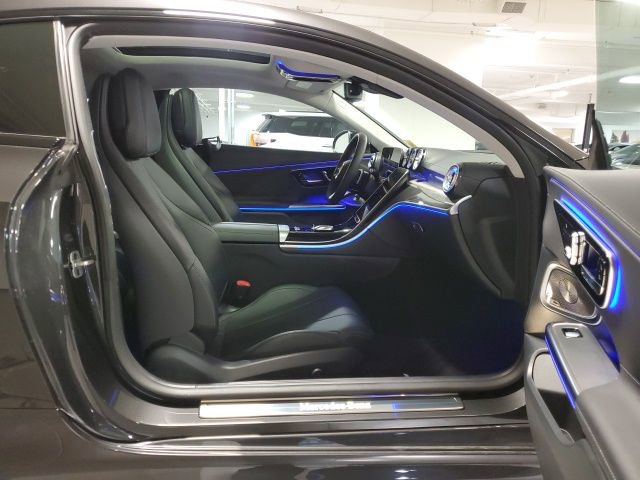 Used 2025 Mercedes-Benz CLE 450 4MATIC Coupe image 25