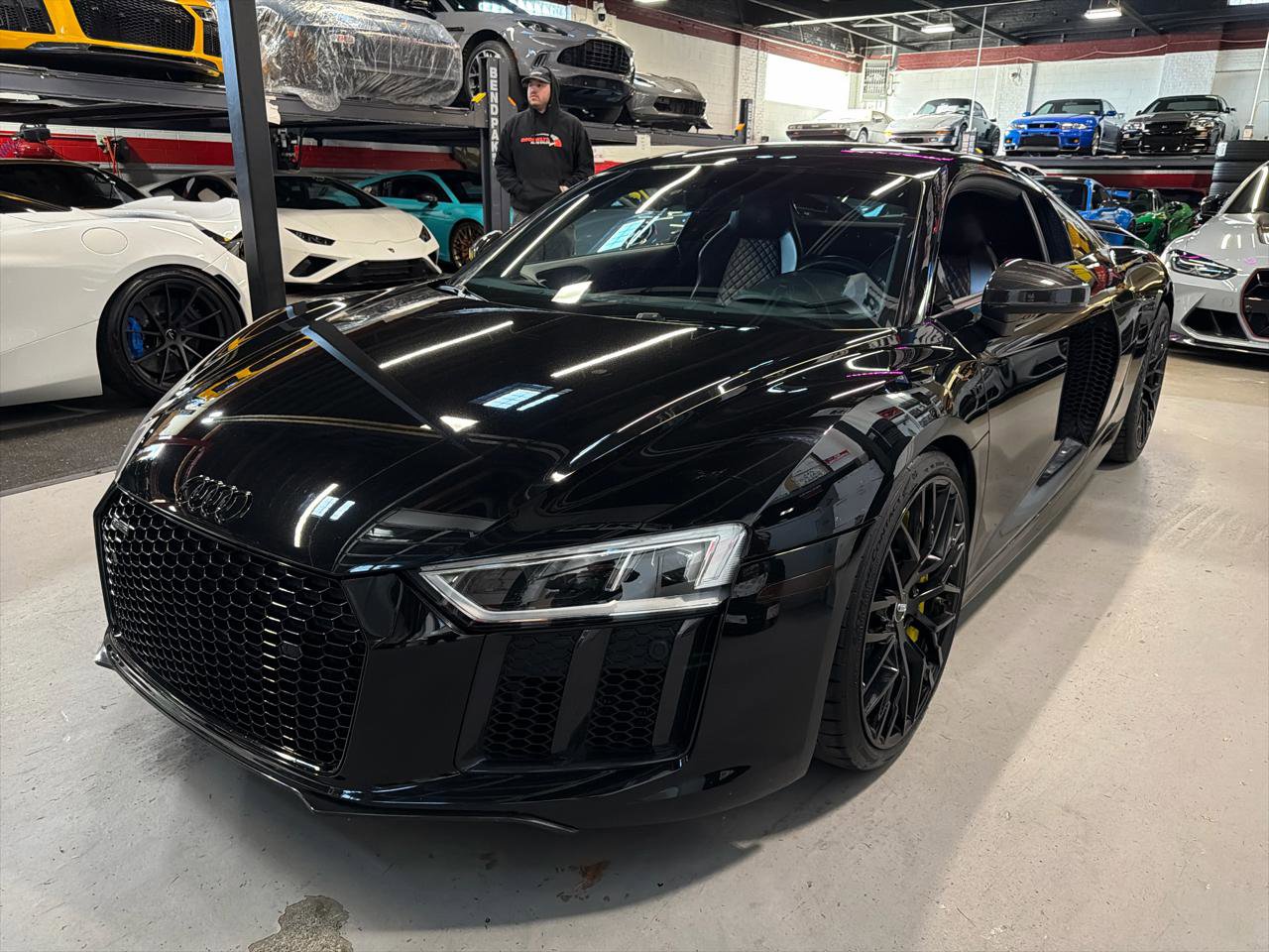 Used 2017 Audi R8 V10 plus image 11