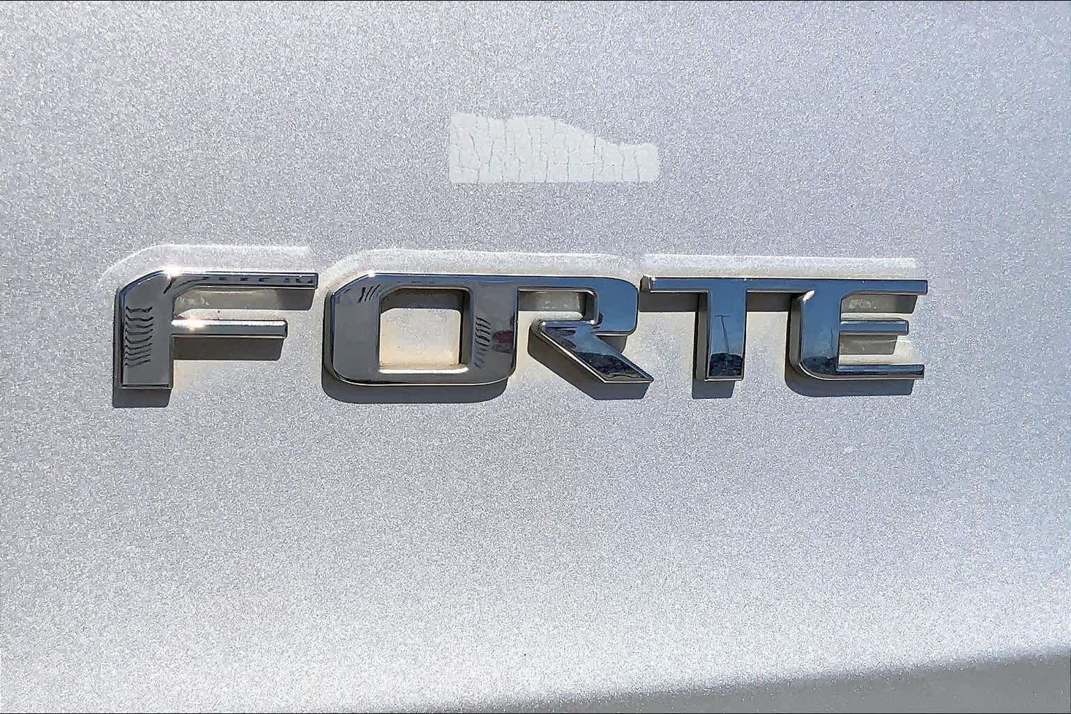 Used 2018 Kia Forte LX FWD image 30