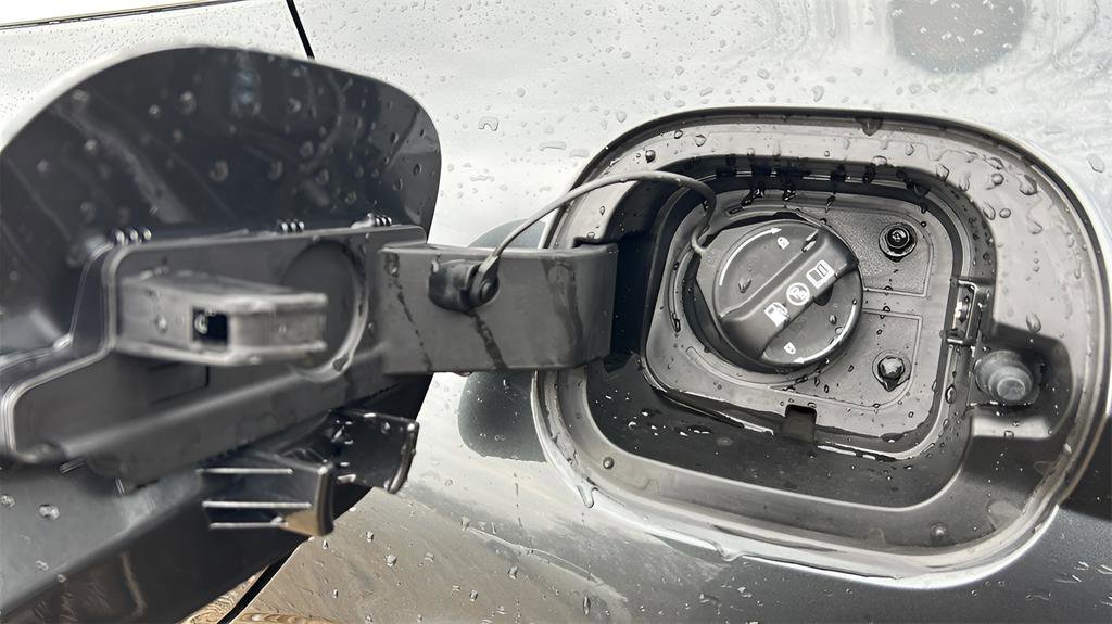 New 2026 Hyundai Sonata SEL FWD image 32